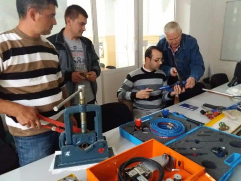 Curs_Instalator_instalatii_tehnico_sanitare_si_de_gaze_www.sbinfo.ro